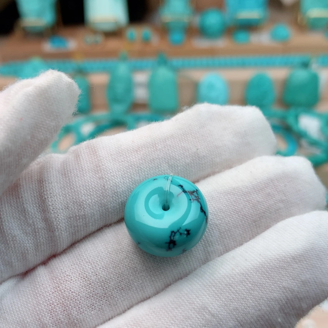 绿松石未镶嵌珠宝奇石15.7mm