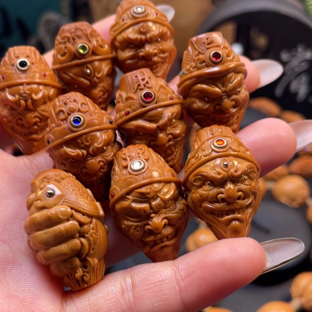 橄榄核吊坠邪财神橄榄核