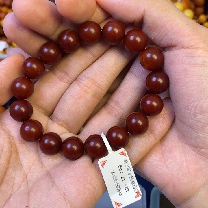 未镶嵌琥珀珠宝奇石