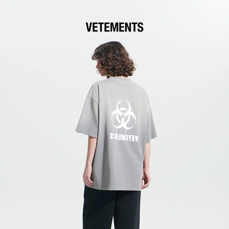 VETEMENTS潮流夏季男士短袖T恤新品情侣休闲时尚印花宽松64352024