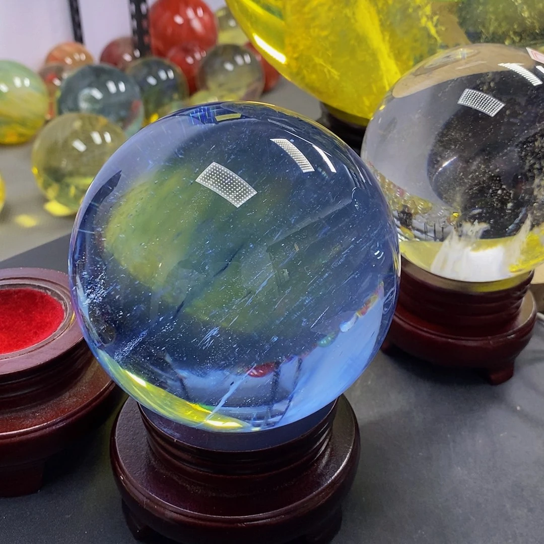 何***陈石材11厘米蓝水摆件