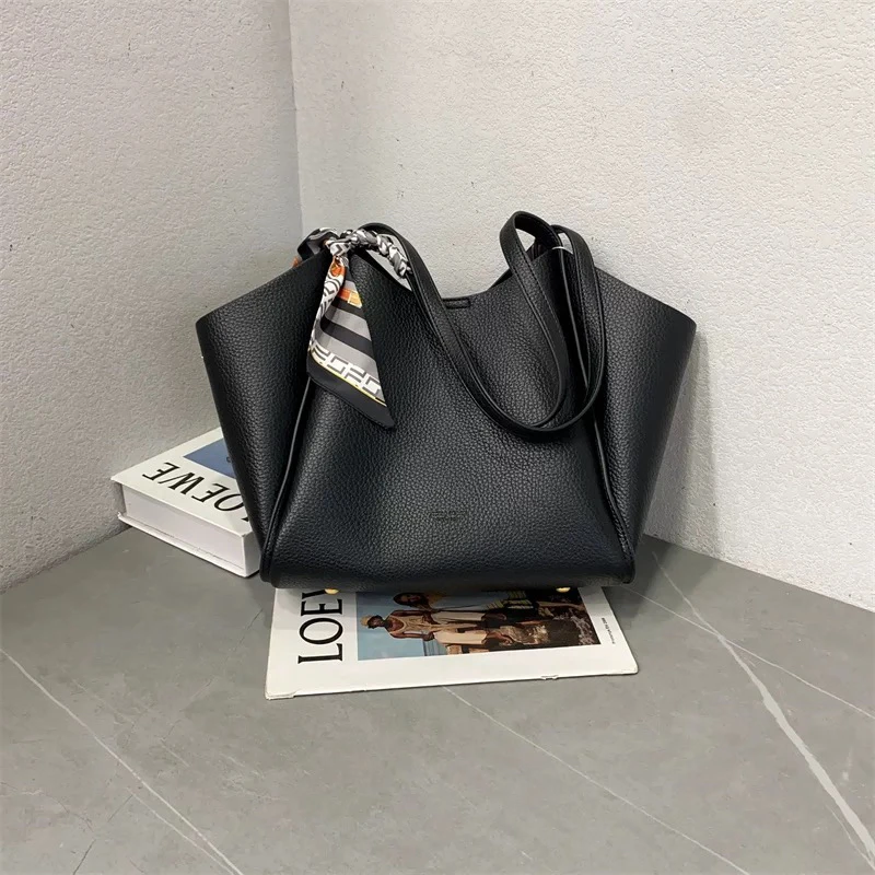 新品轻奢百搭高级感气质时尚斜挎女士包A17