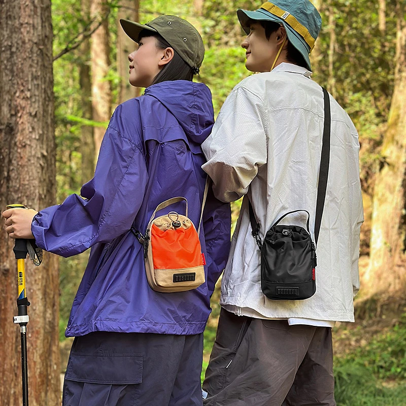 2025新款简约大容量单肩包斜挎包多功能百搭胸包手机双肩包