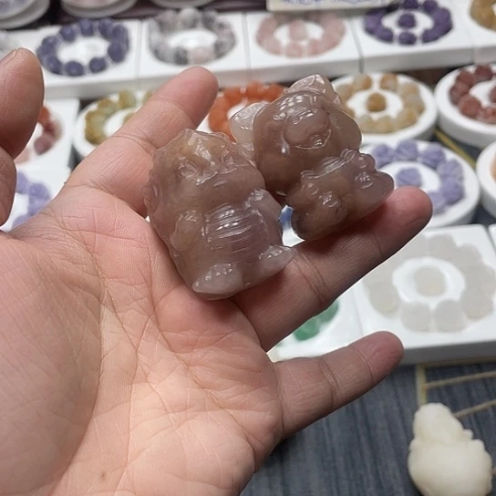 石英质玉（非洲翠）合金手串