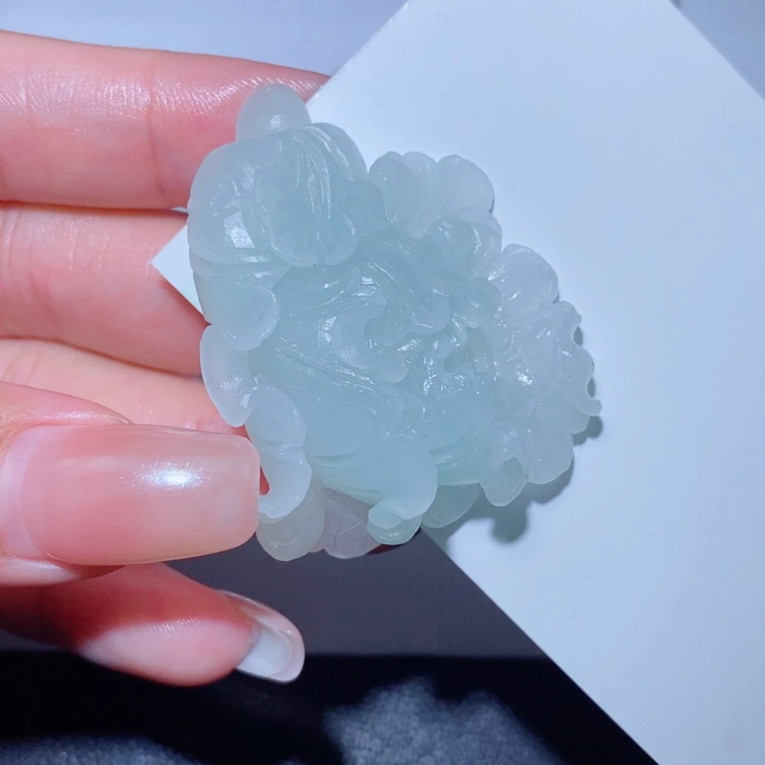 未镶嵌吊坠定制翡翠