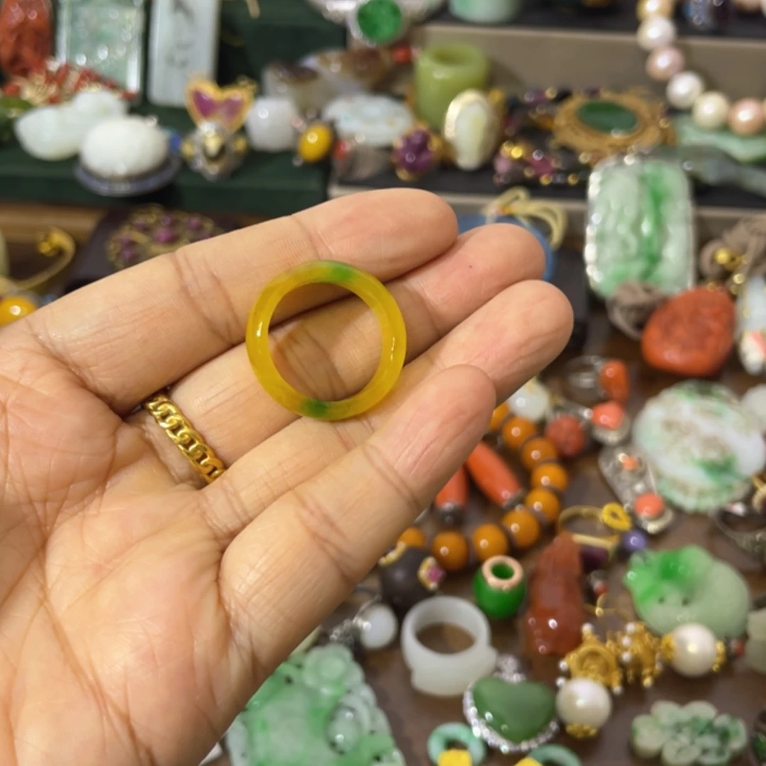 【闪购商品】翡翠散珠?****?精品精品小件精品