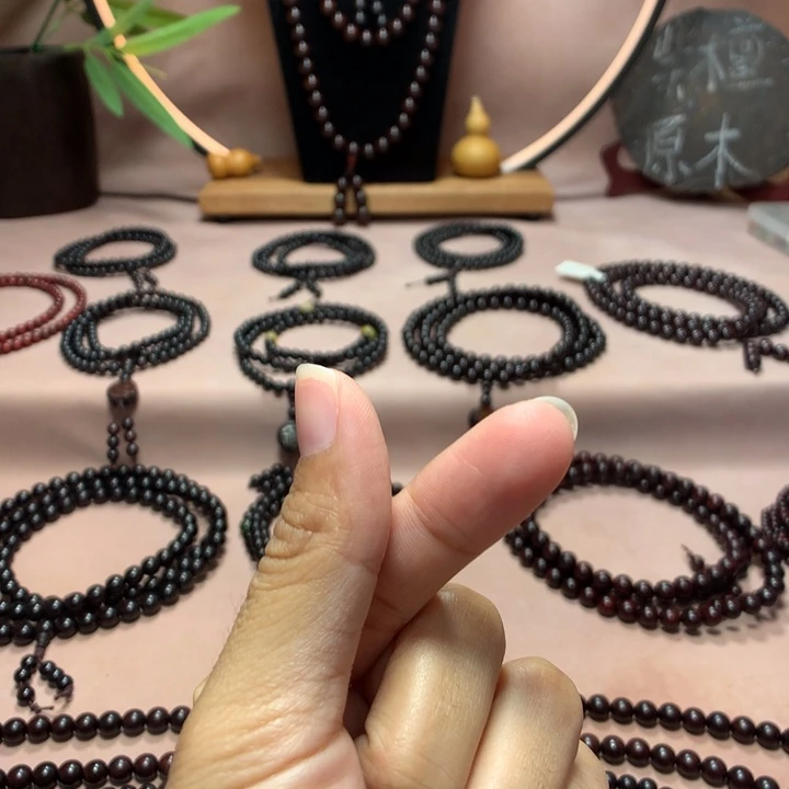 忧****小叶紫檀手串/手链