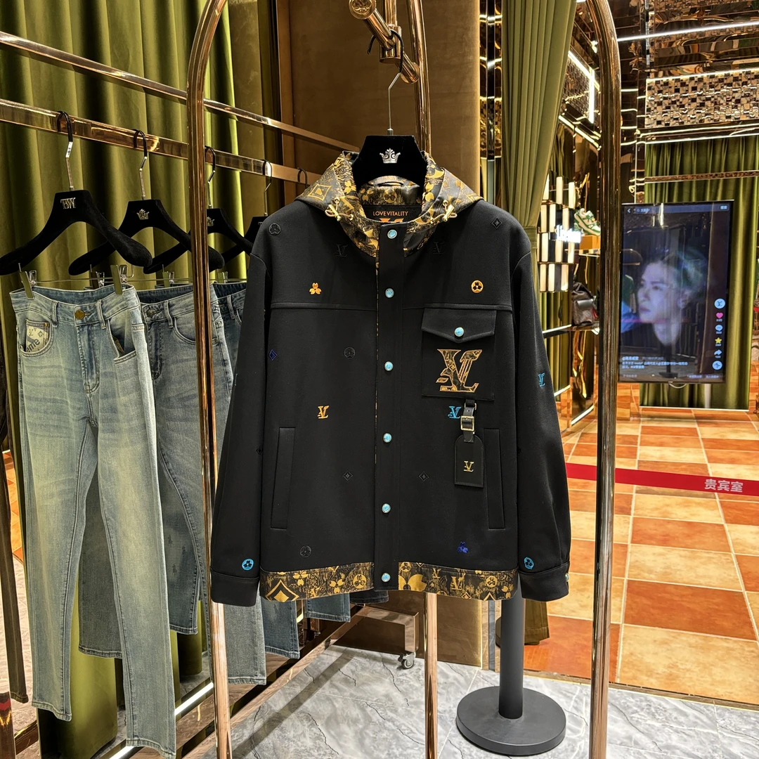YL【大师兄专属】2025年秋季新品 潮流时尚百搭连外套25111