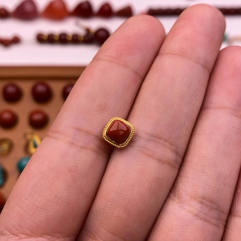 【闪购商品】银S925镶嵌配饰7*7南红玛瑙