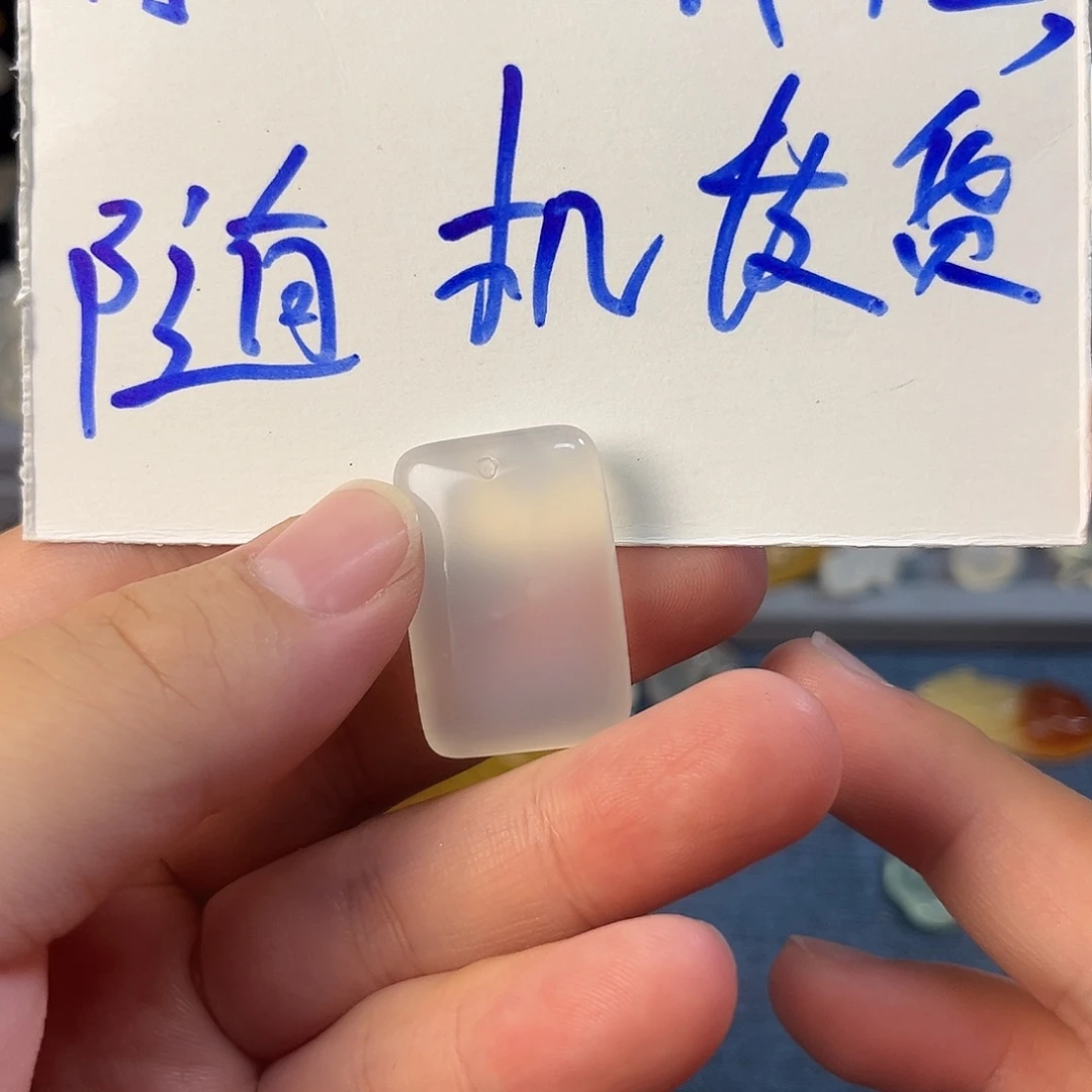 未镶嵌颈饰玛瑙/玉髓