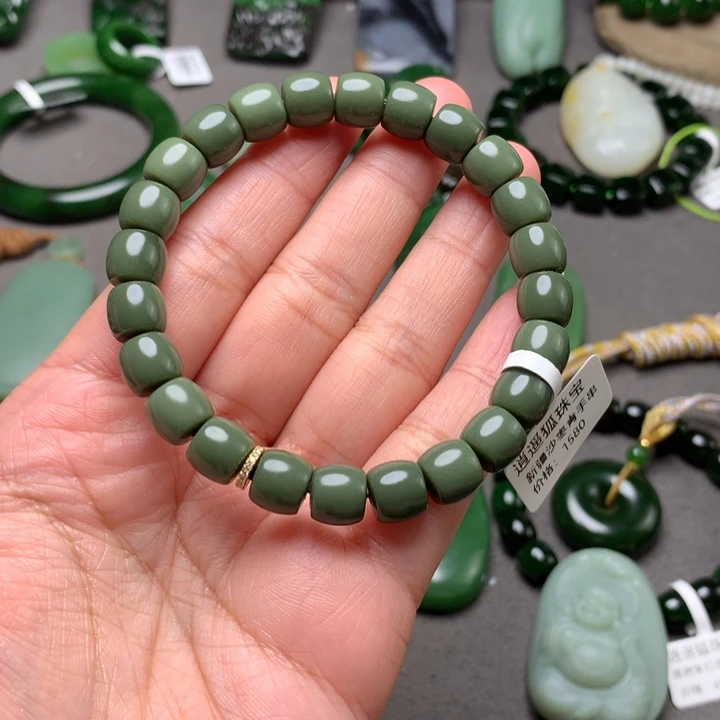 和田玉未镶嵌手串