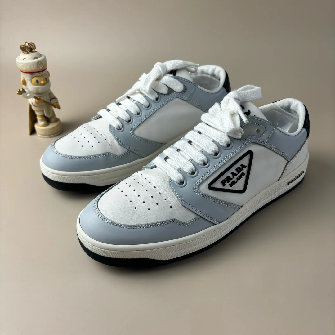 99新 Prada/普拉达 白蓝三角标系带休闲鞋 37码 YLP3144