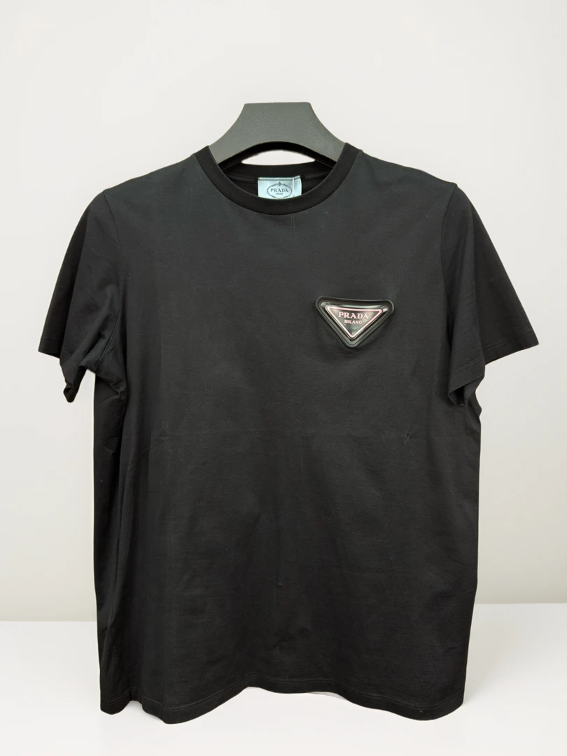 99新 Prada/普拉达 99新/Xl码黑粉三角胶标短袖/工价6800/Y25