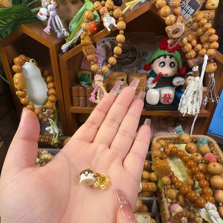想***O吊坠猴头核桃配饰两颗