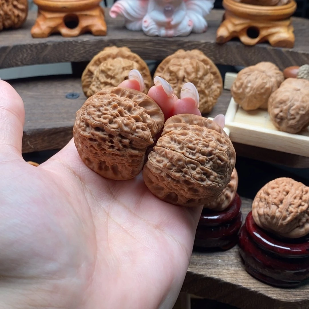 吊坠文玩核桃40全品血麒麟
