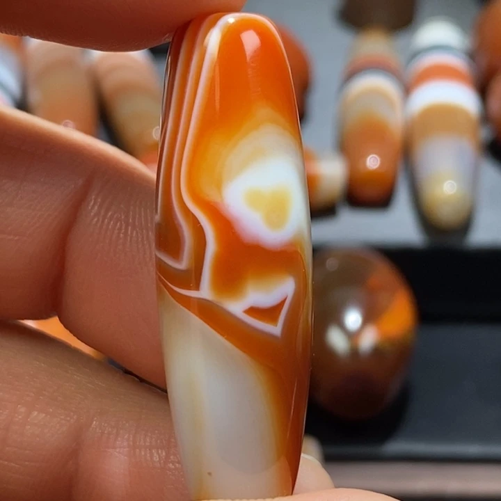 玛瑙/玉髓未镶嵌挂件