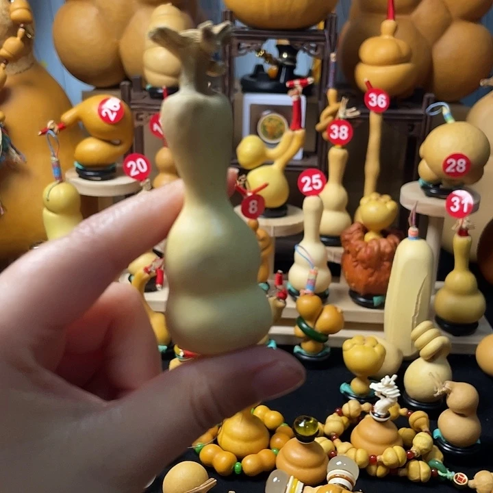 拿***局葫芦丝独奏演员演技还是