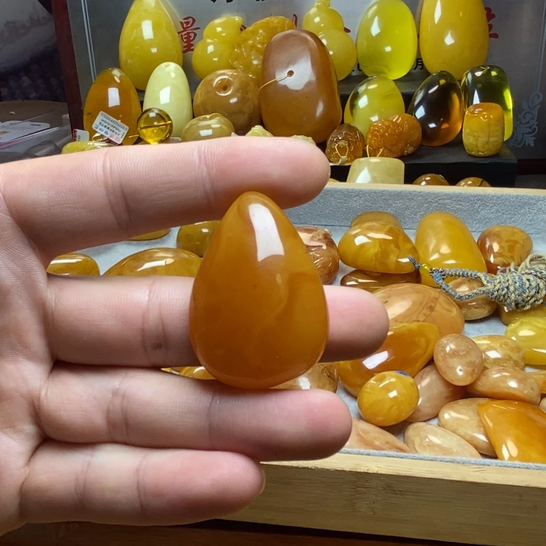 琥珀未镶嵌裸石蜜蜡