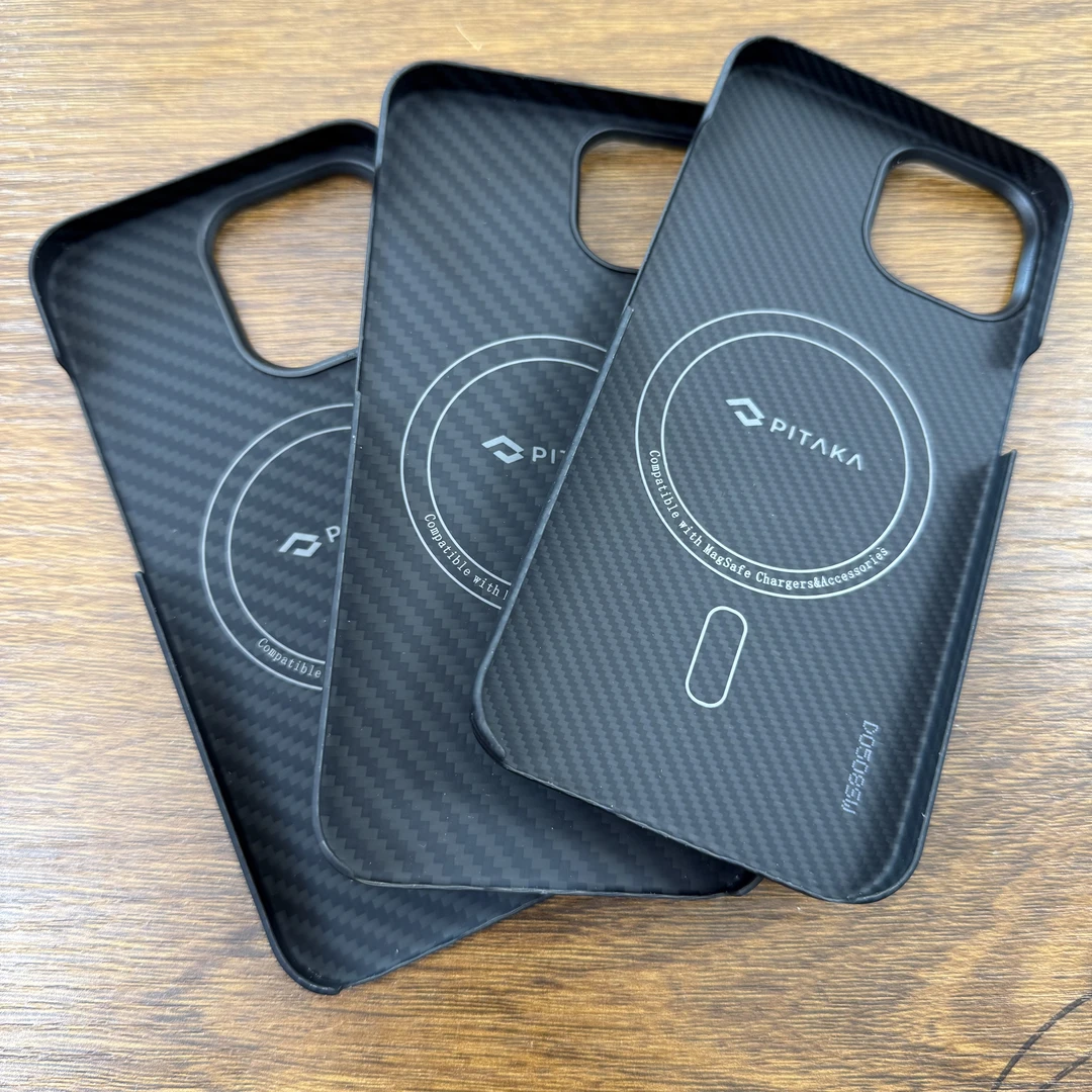 准新品  13/13pro/14 P家黑灰【瑕疵】上下全包磁吸芳纤维凯夫拉壳