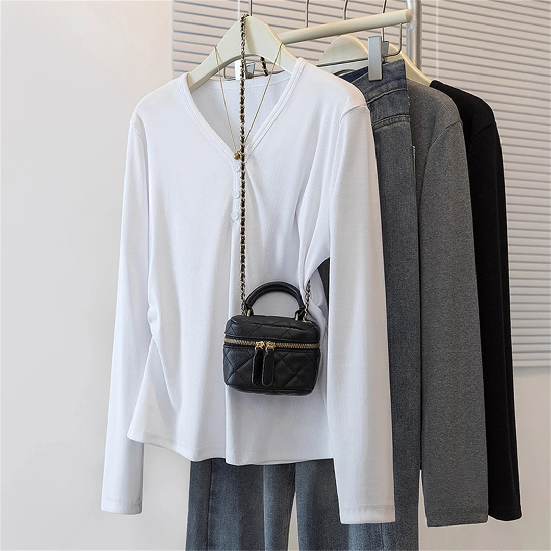 大码胖MM褶皱掐腰正肩V领长袖T恤女装秋季收腰显瘦内搭打底衫上衣