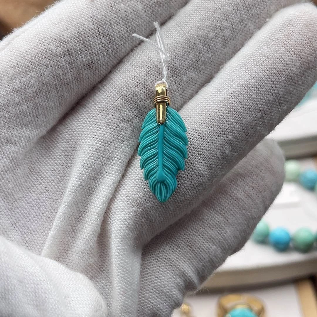 绿松石18K金镶嵌颈饰