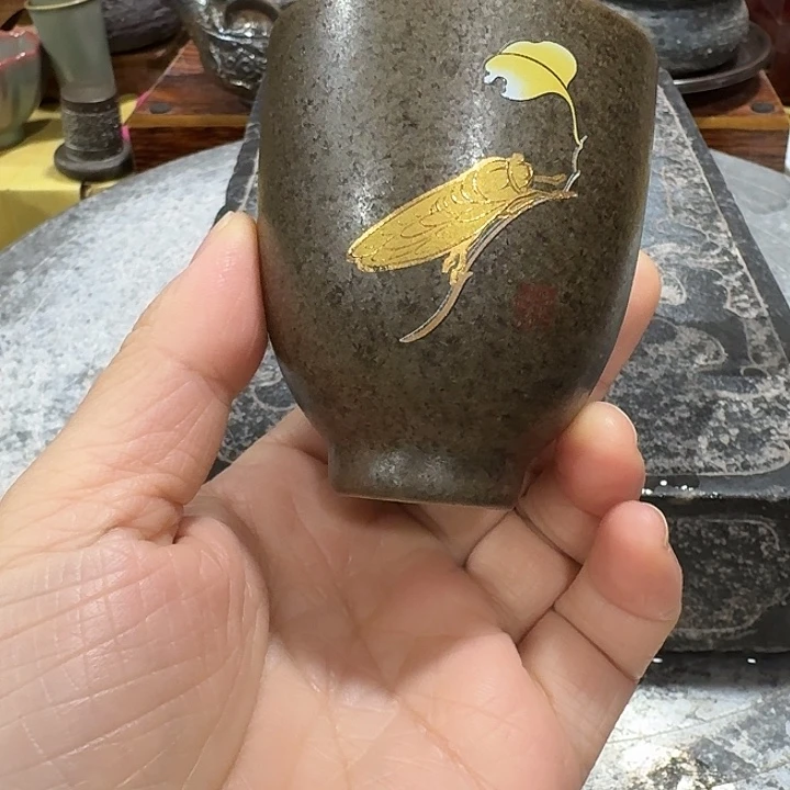 主人杯一个，瓷。。。。。