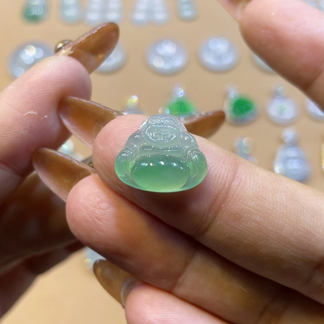 定制翡翠未镶嵌佛公