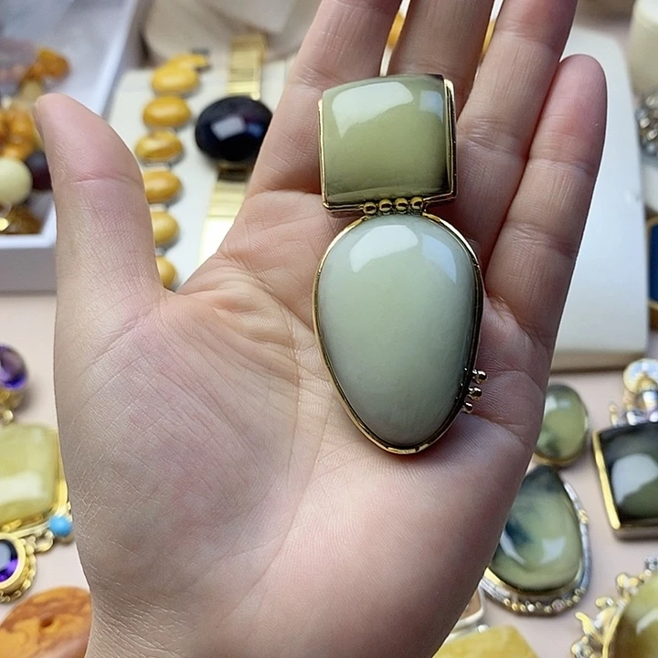 银S925镶嵌吊坠(不含链)绿珀绿蜜吊坠