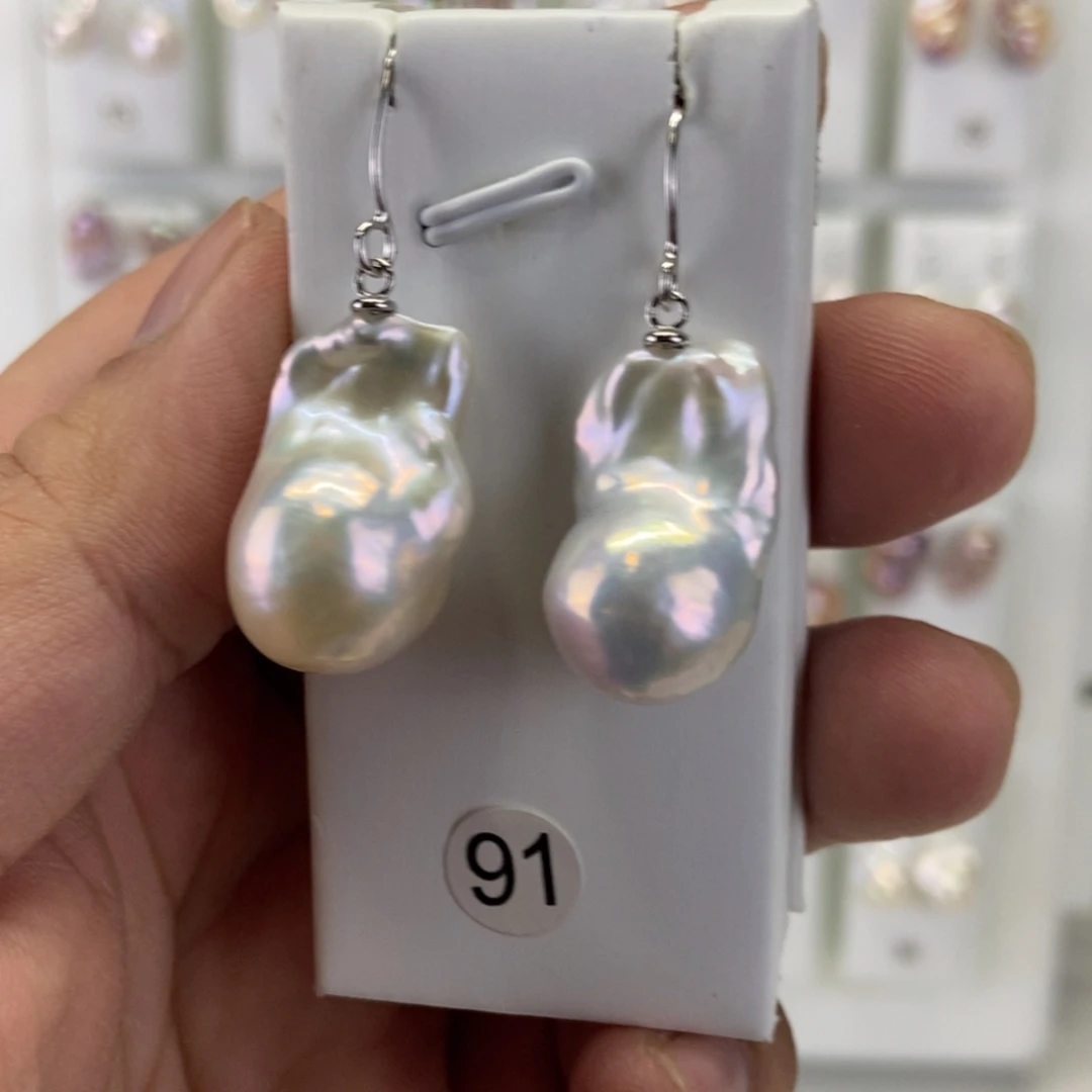 银S925镶嵌耳饰淡水珍珠