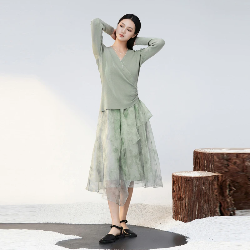 圣迪奥气质欧根纱针织吊带秋天时尚百搭连衣裙S223Z125W