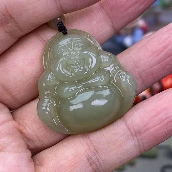 和田玉未镶嵌颈饰失**温