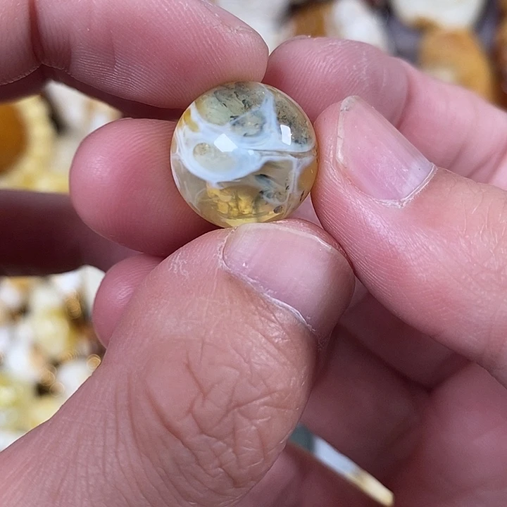 琥珀未镶嵌珠宝奇石我