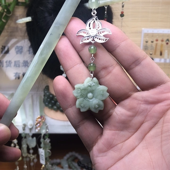 蛇纹石玉未镶嵌发簪