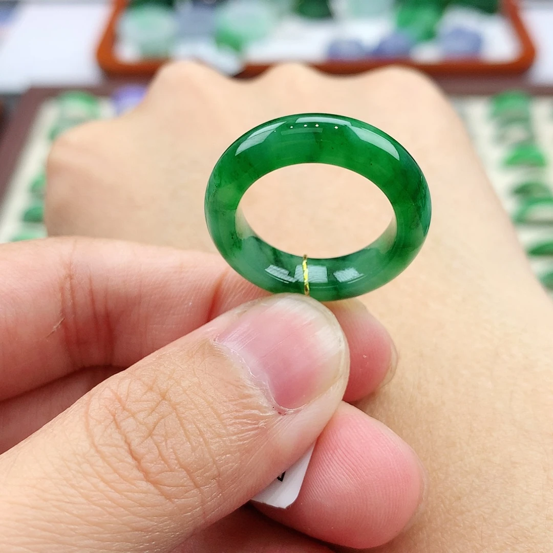 翡翠未镶嵌戒指13号
