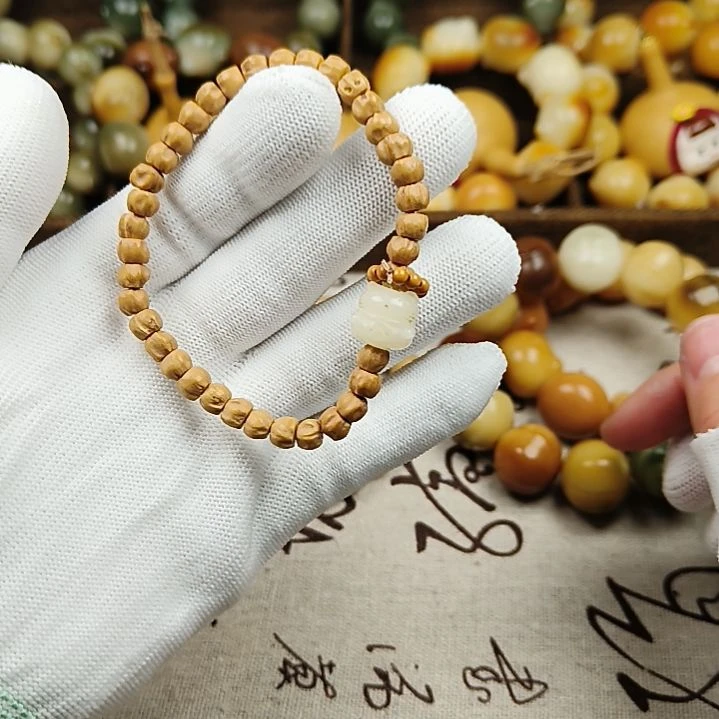 菩提根/象牙果手串A75