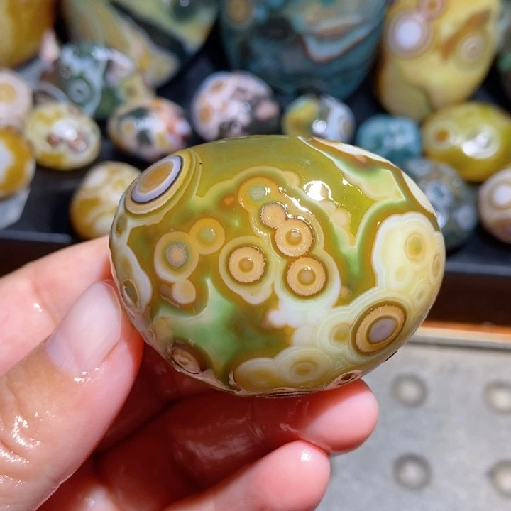 未镶嵌玛瑙/玉髓珠宝半成品39