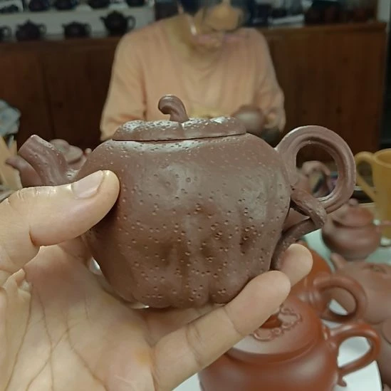 紫砂茶壶红烧排骨