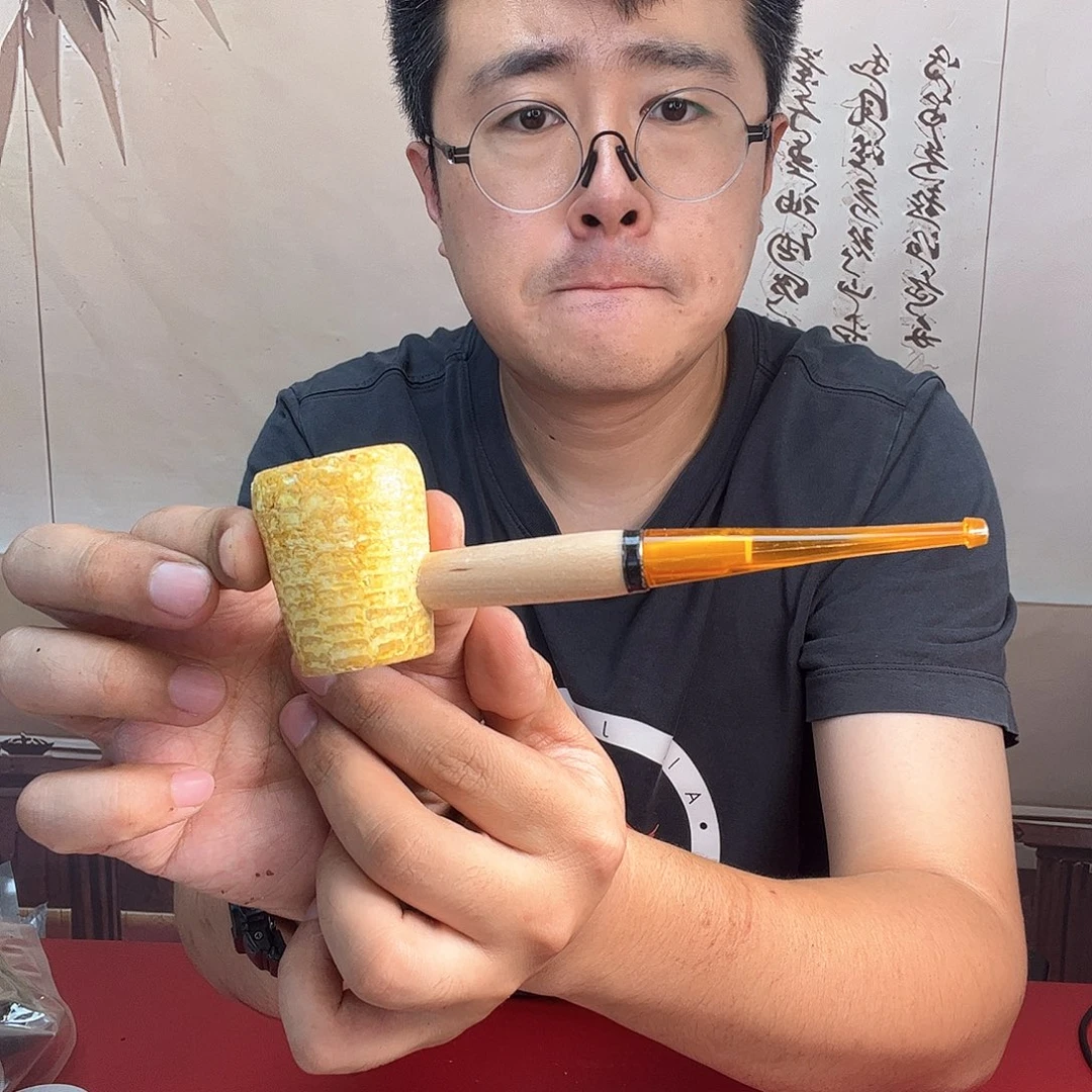 美国密苏里玉米烟斗