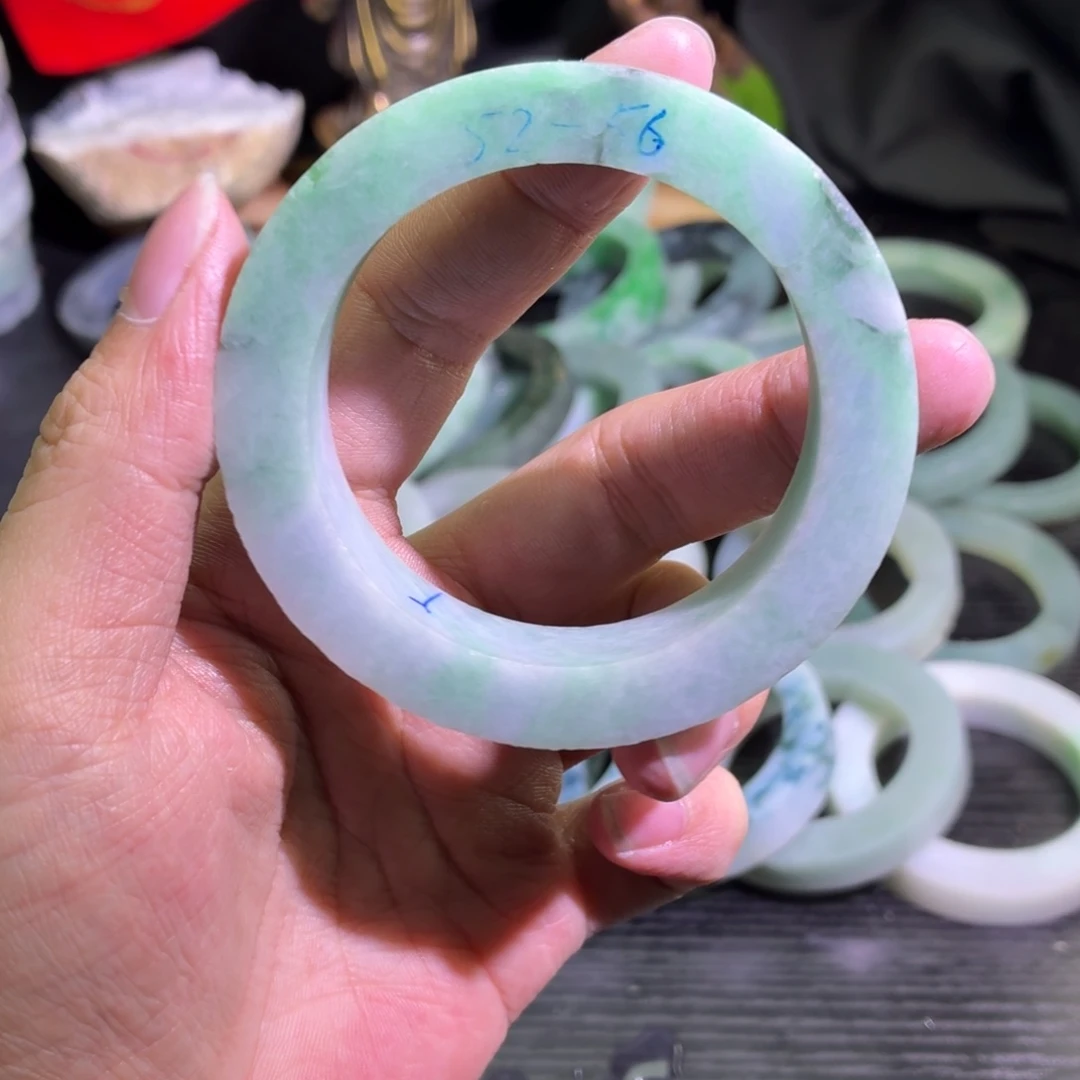 定制翡翠未镶嵌天然翡翠A货毛胚手镯定制