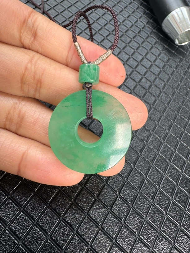 天然非洲翠挂件冰飘花平安扣石英岩质玉帝王绿