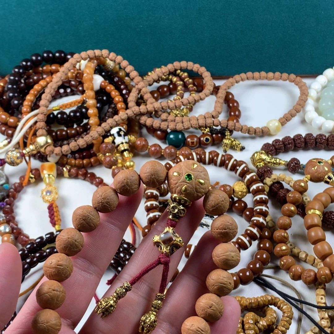 凤眼菩提吊坠。。。。。。。。。