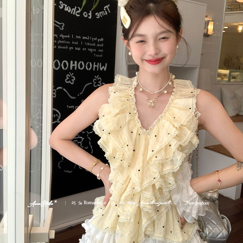 Acaine阿彩呢波子汽水 显瘦夏季荷叶边波点挂脖上衣