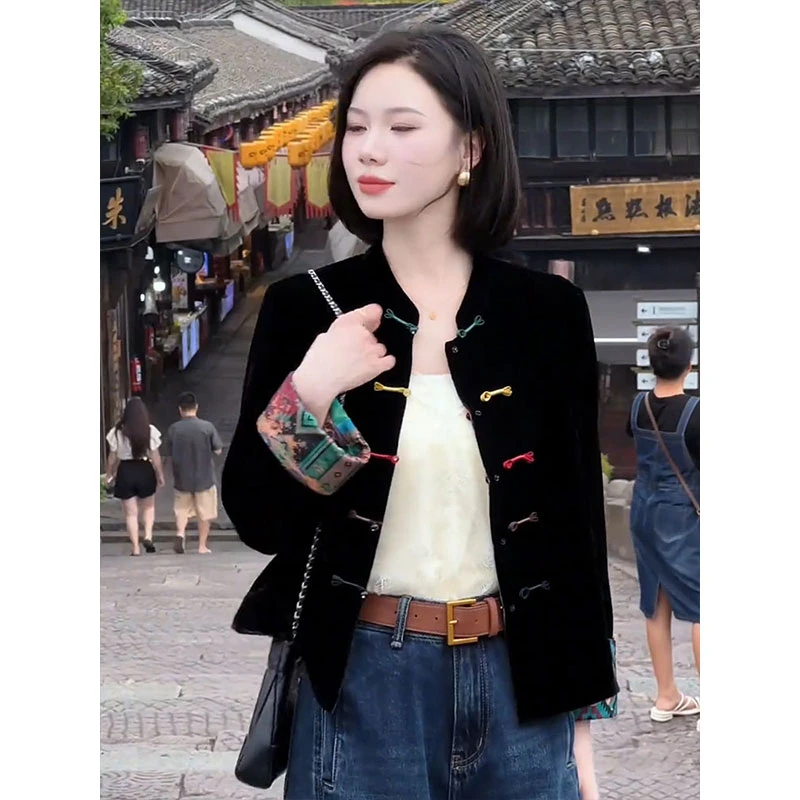 2025秋冬新中式国风黑色丝绒彩色盘扣外套女洋气减龄唐装外搭上衣