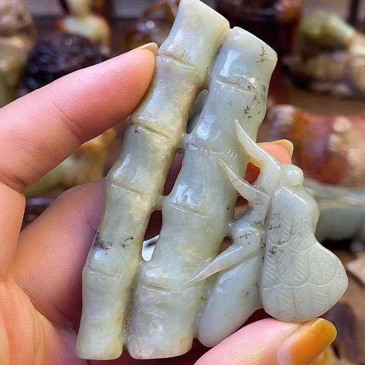 未镶嵌和田玉（糖玉）挂件