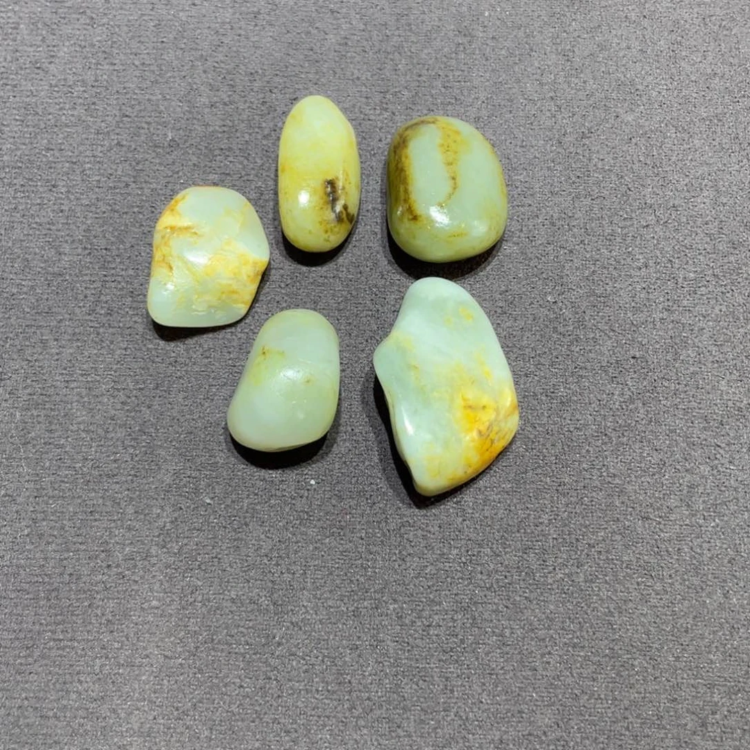 和田玉（子料）未镶嵌挂件67.5