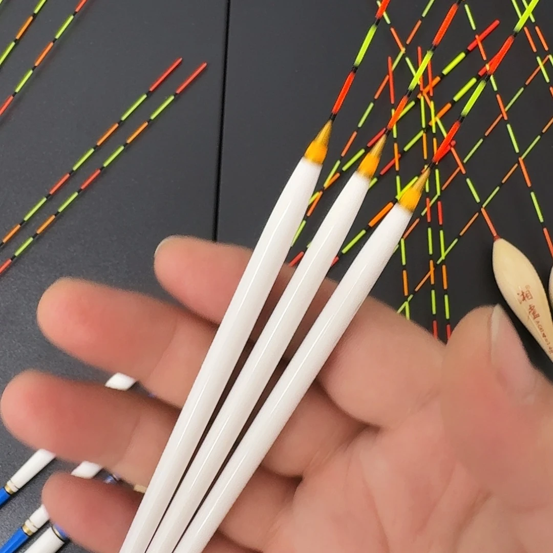 笑***尘粗尾白色浮漂06-66-666三支装