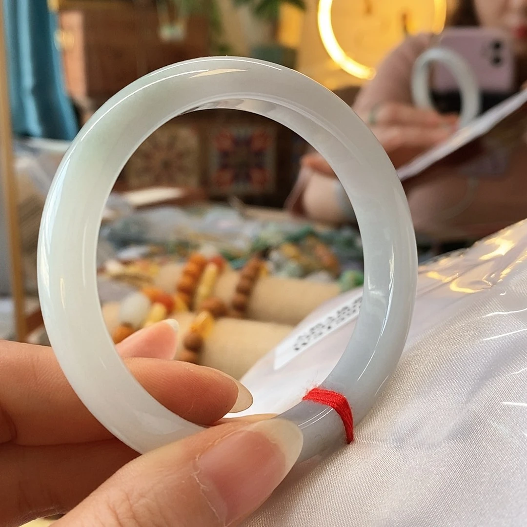 翡翠颈饰未镶嵌翡翠手镯58、59