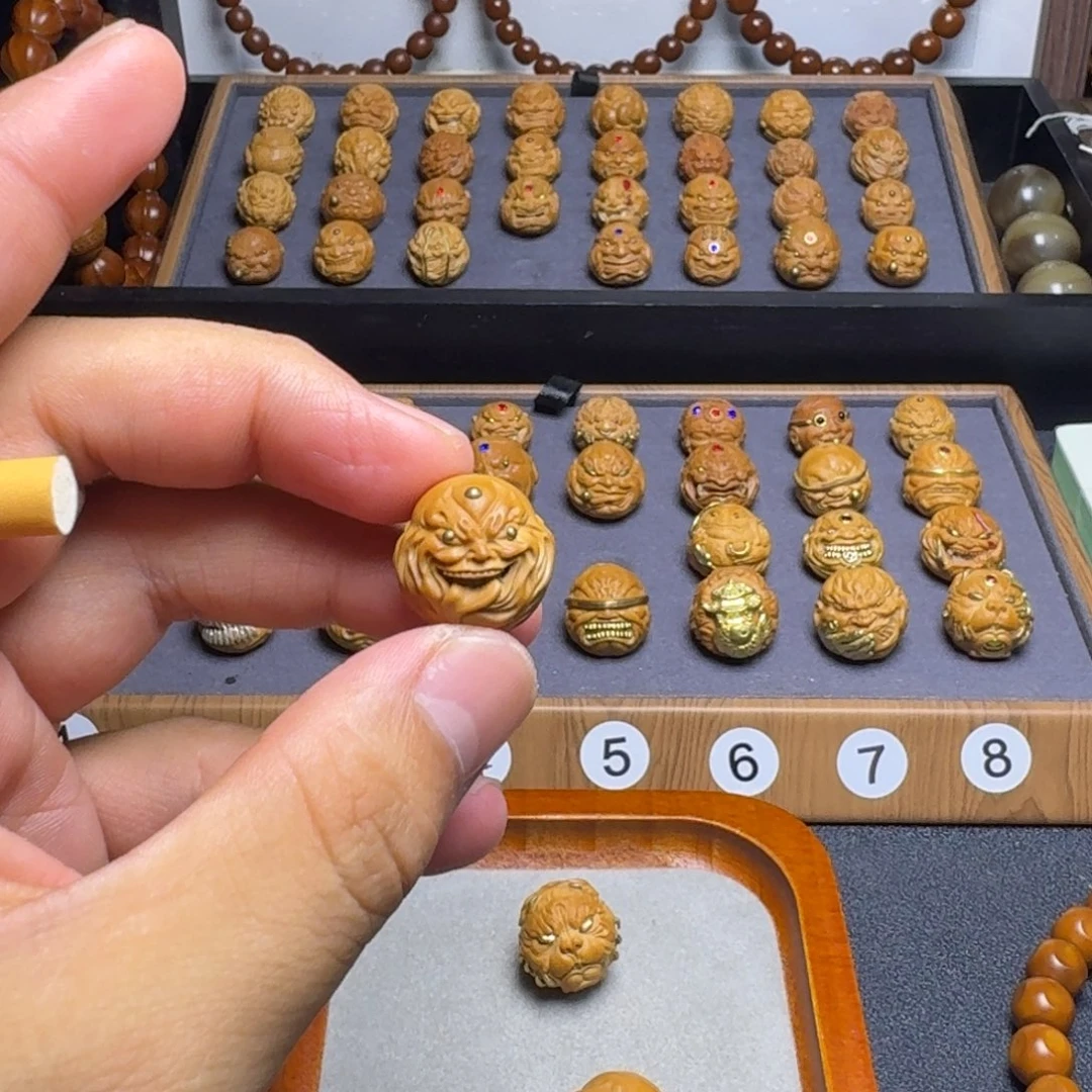 手串/手链核桃镶嵌舔僧