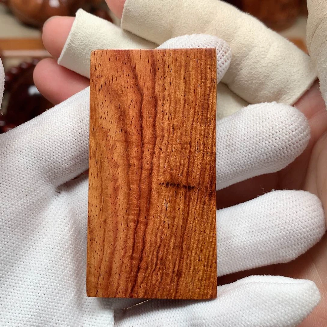 黄花梨/降香黄檀挂件