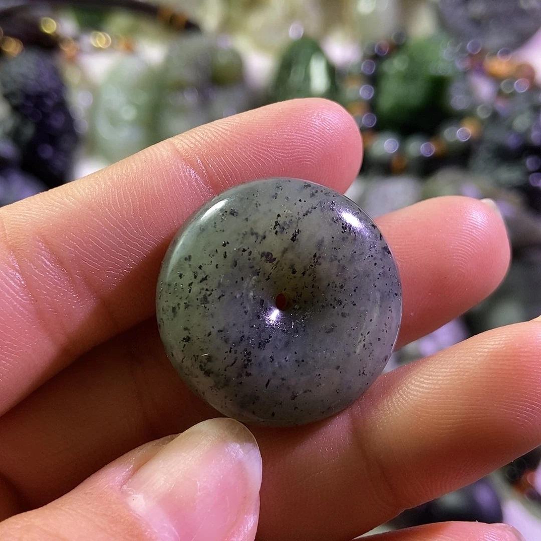 和田玉（糖玉）颈饰未镶嵌